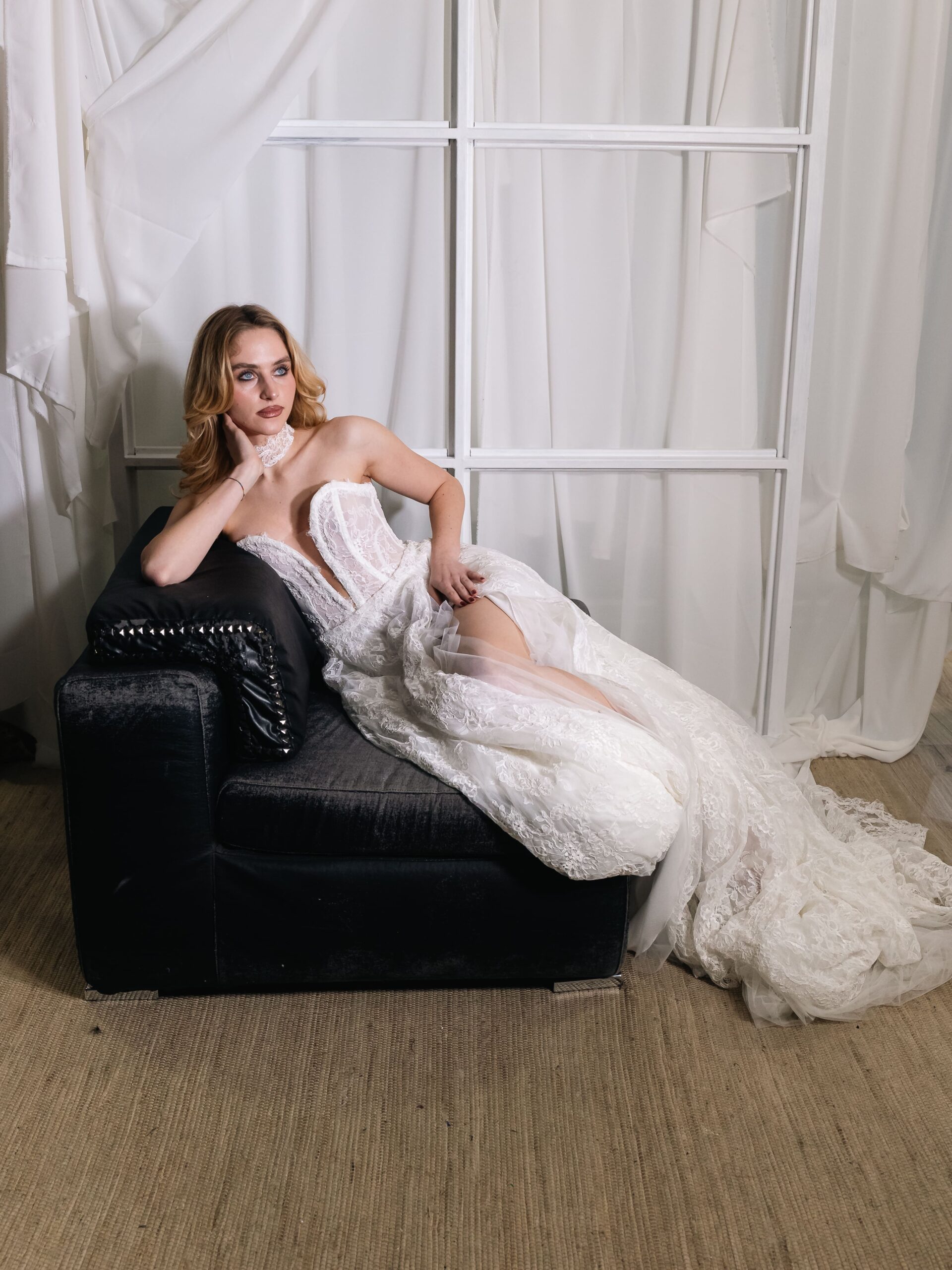 ARCATA WEDDING DRESS - immagine 2